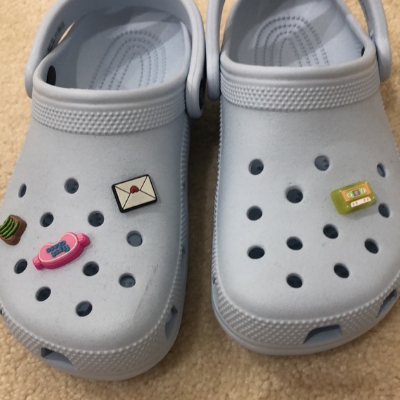 Crocs Blue Clogs with jibbits - Picture 3 of 4